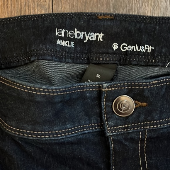 Lane Bryant genius fit ankle jean - Picture 2 of 7
